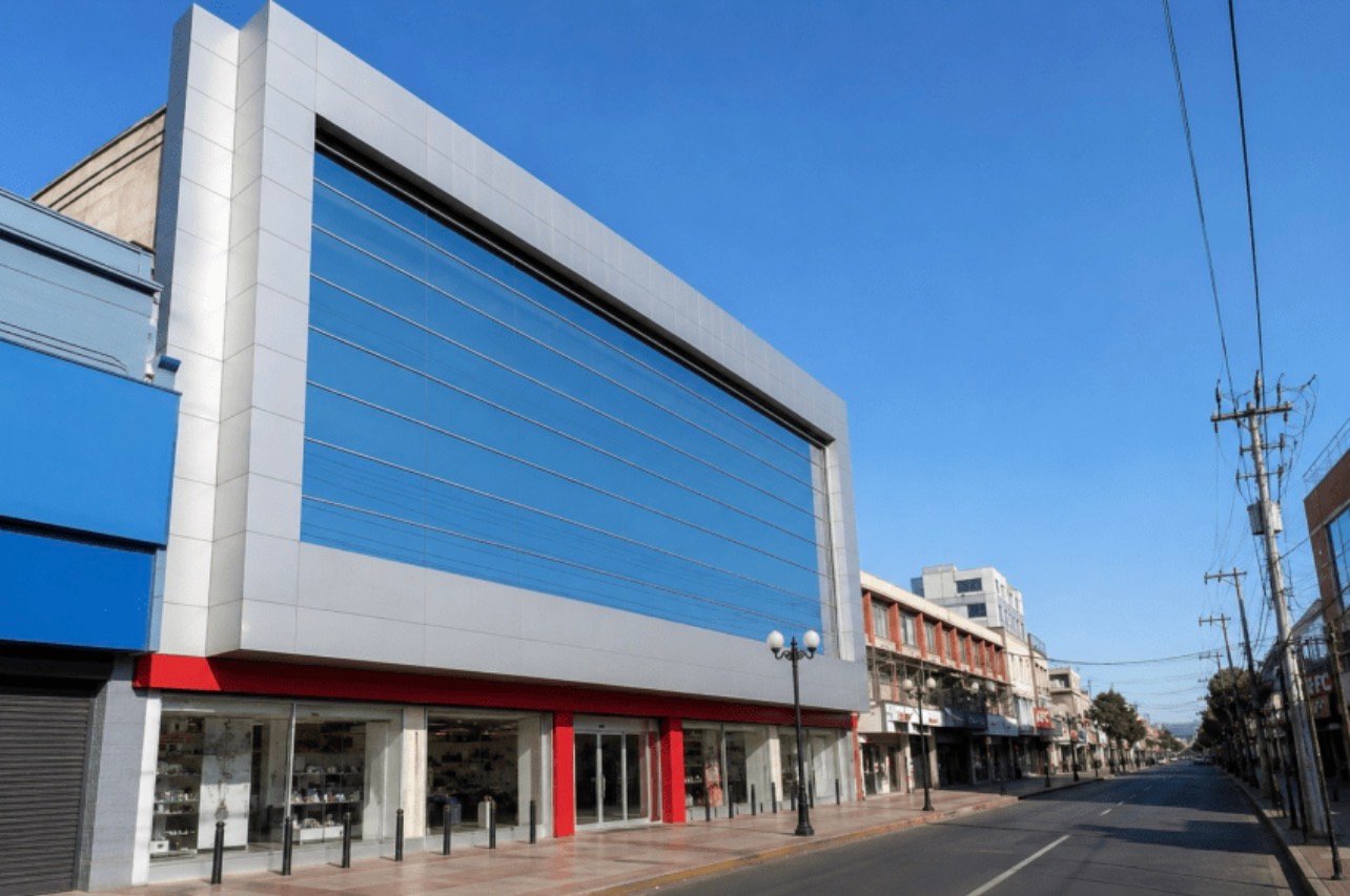 Edificio comercial en San Bernardo. (arriendo)