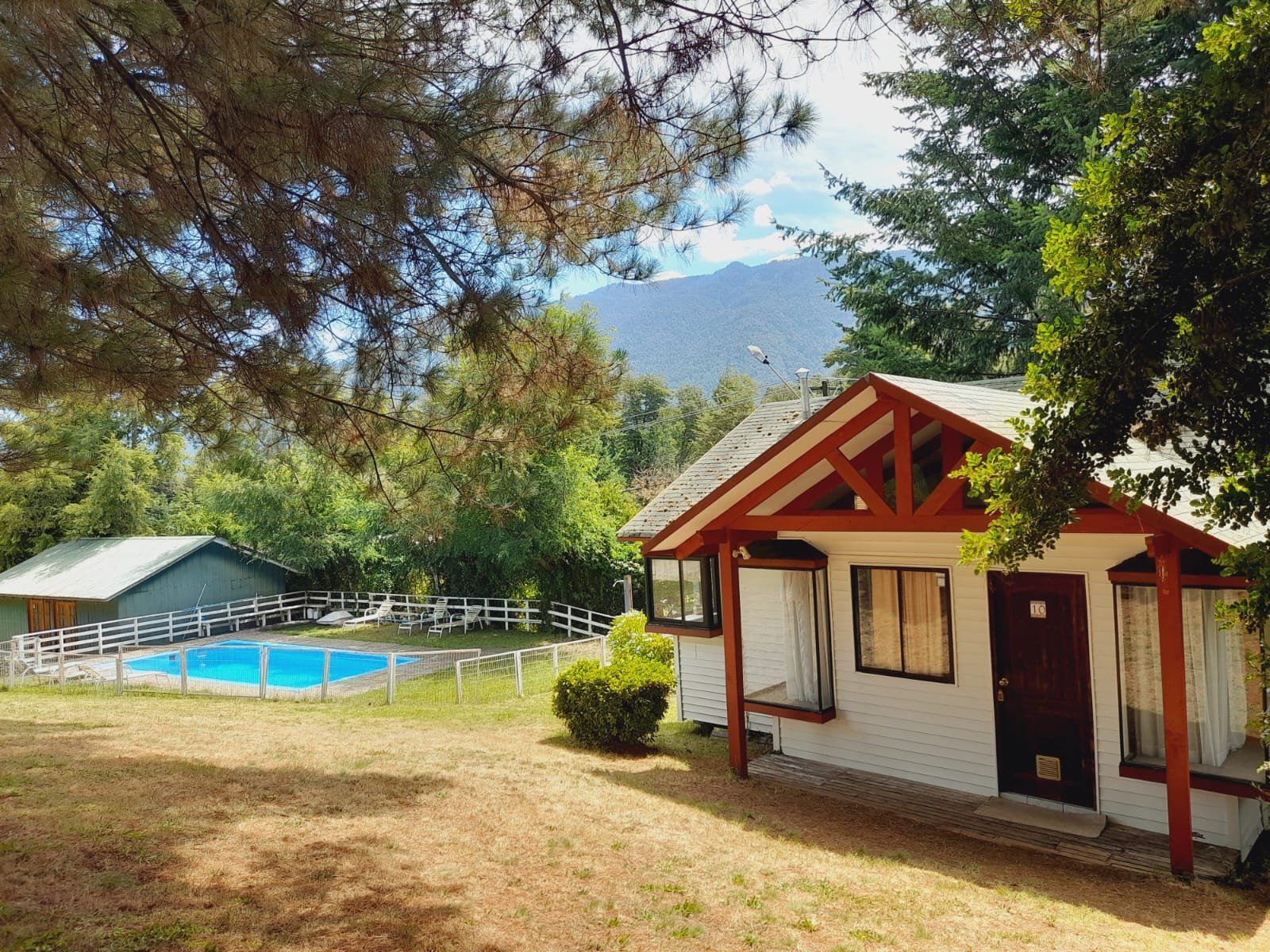 Complejo vacacional con cabañas en caburgua. (venta) - Imagen 18